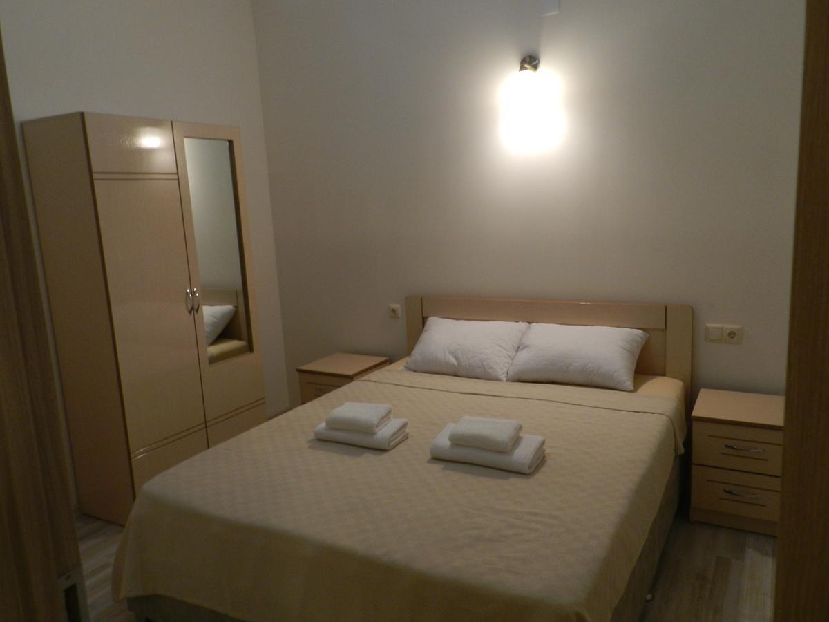 Subtropic Apartments バトゥーミ エクステリア 写真