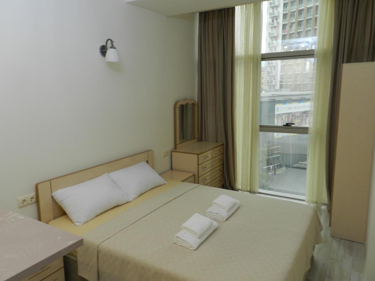 Subtropic Apartments バトゥーミ エクステリア 写真